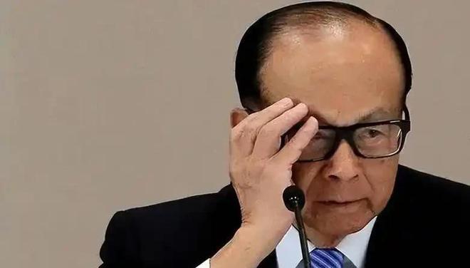 李嘉诚发出“灵魂5问”称其站错了队pg电子娱乐平台三天点名三次！痛批(图10)