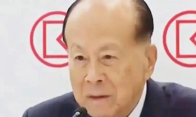 李嘉诚发出“灵魂5问”称其站错了队pg电子娱乐平台三天点名三次！痛批(图12)