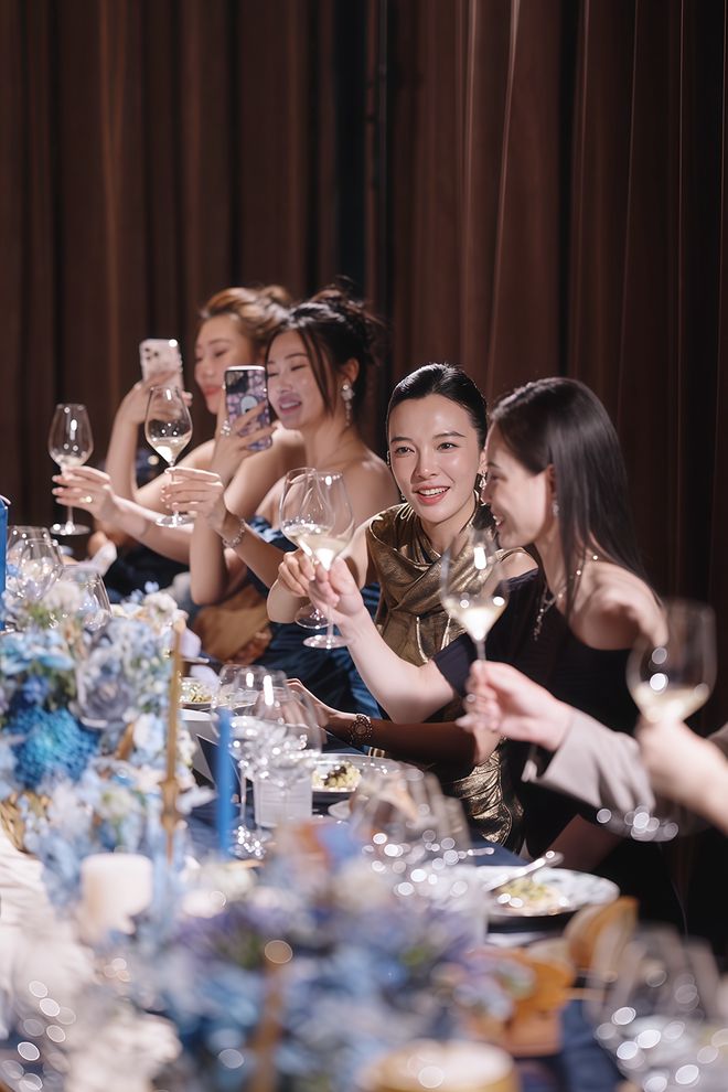 晚宴！我发现成为“大师级妈妈”的秘密…pg电子游戏网站和吴敏霞、吕燕吃米其林(图7)